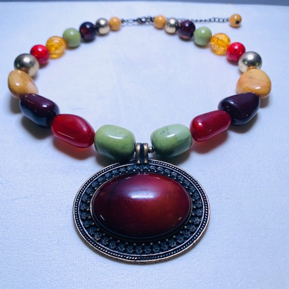 Statement Chunky burgundy red pendant multicolored stone costume boho necklace - Picture 6 of 16